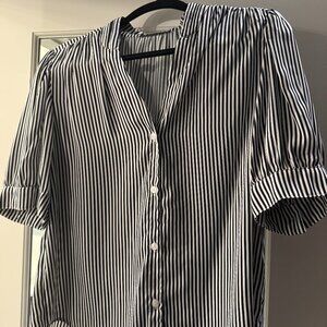 Black and white striped light weight top